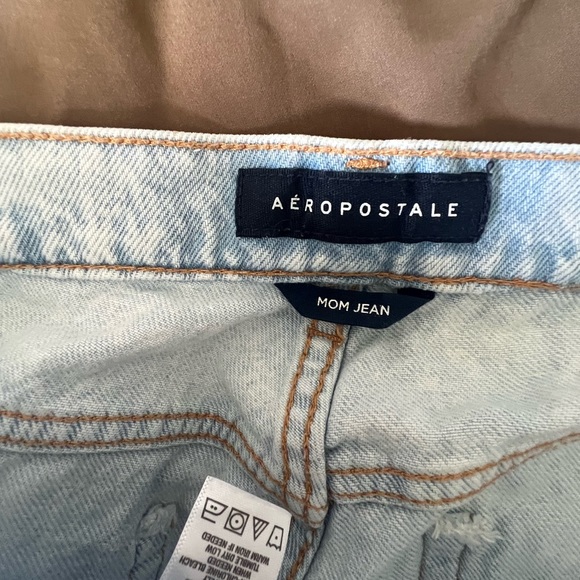 Aeropostale Jeans - Picture 3 of 6